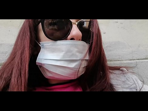 ❤️ Nicoletta heyfa xwe ji cîrana xwe hildide û di garaja wî de dişewite (Karantîna Italiantalî ya Taybet Covid19) ️❌ Pornoya rûsî li me